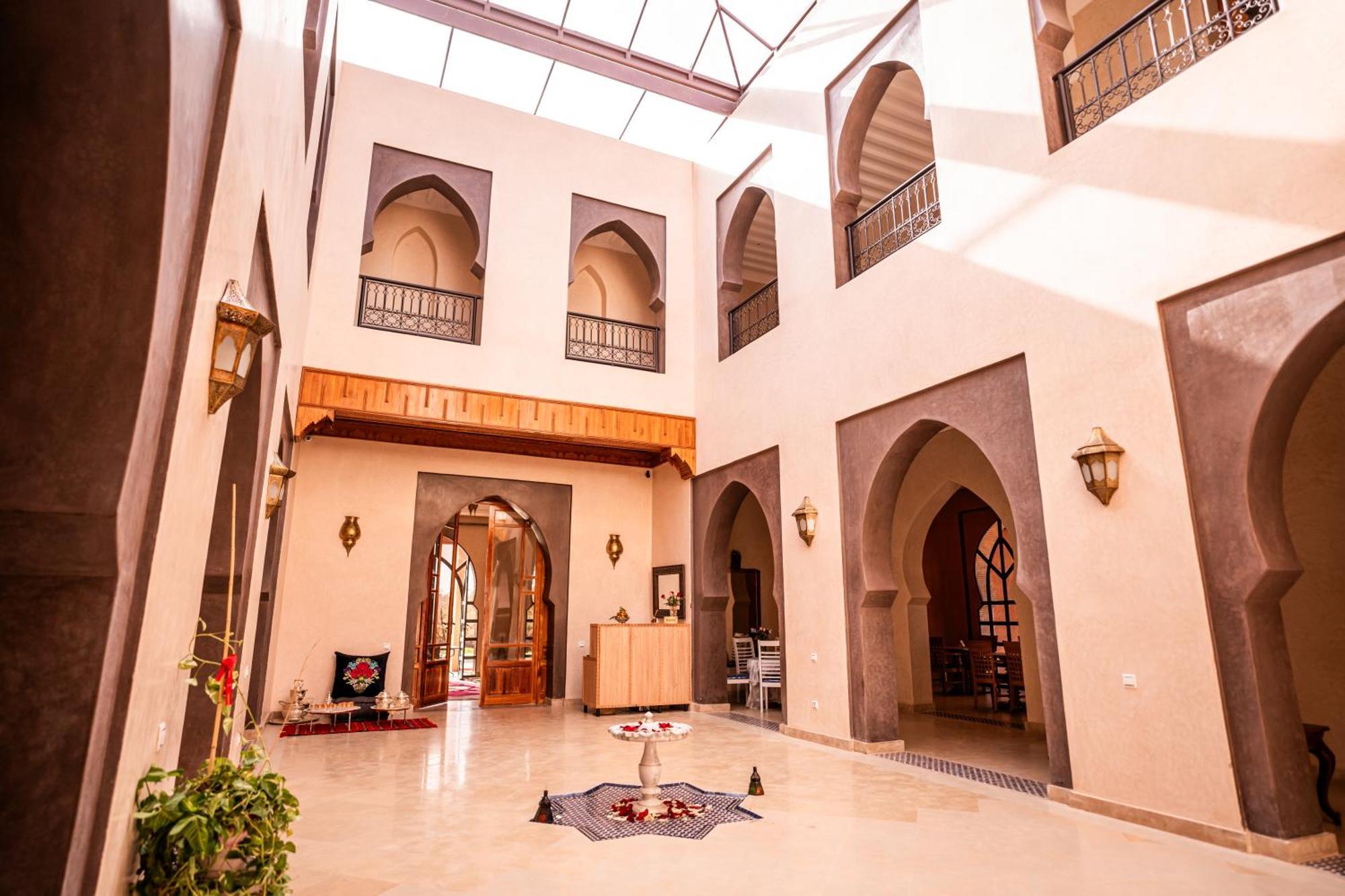 Palais Menzah & Spa Ouled Bouzid 外观 照片
