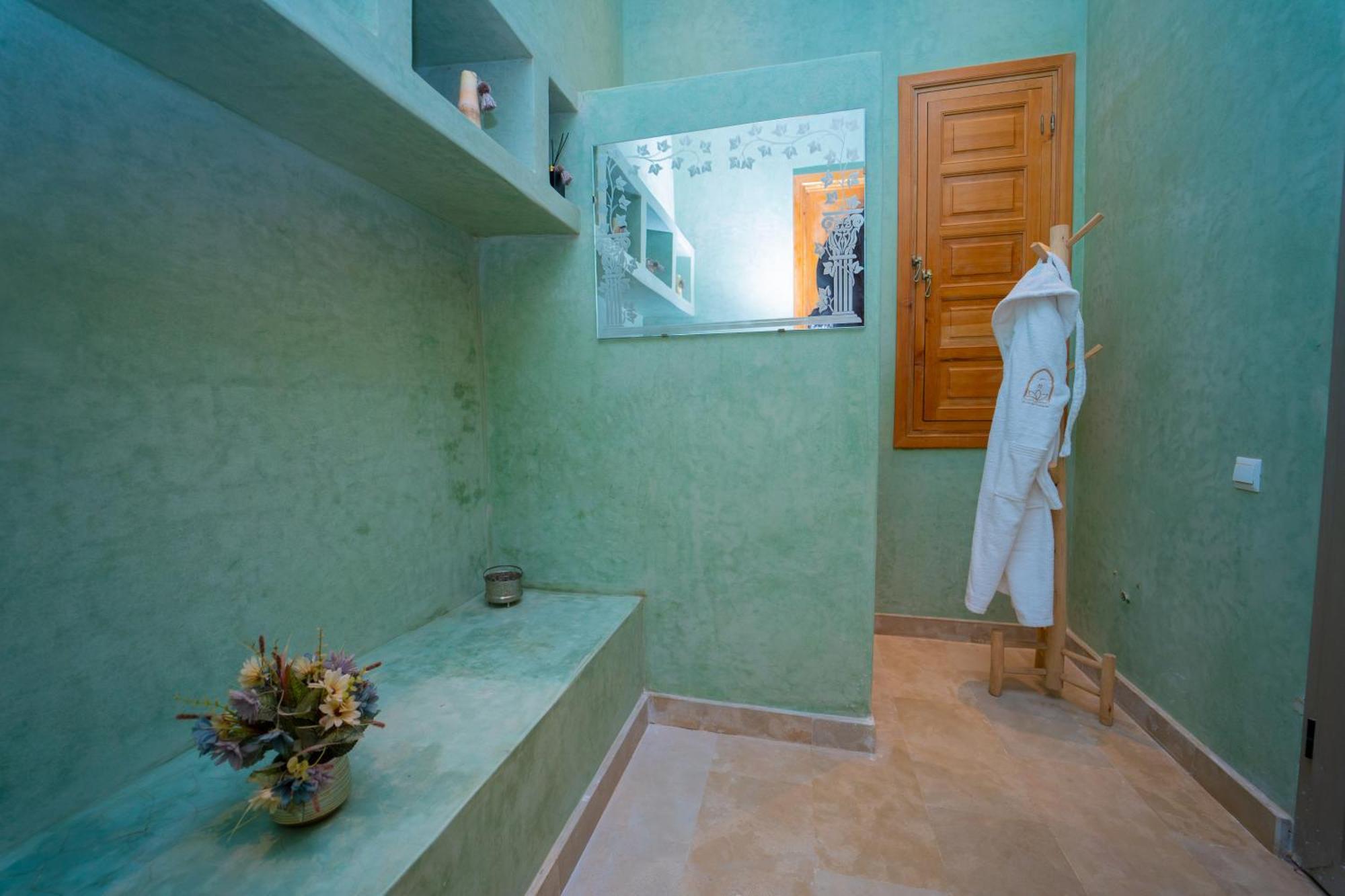 Palais Menzah & Spa Ouled Bouzid 外观 照片