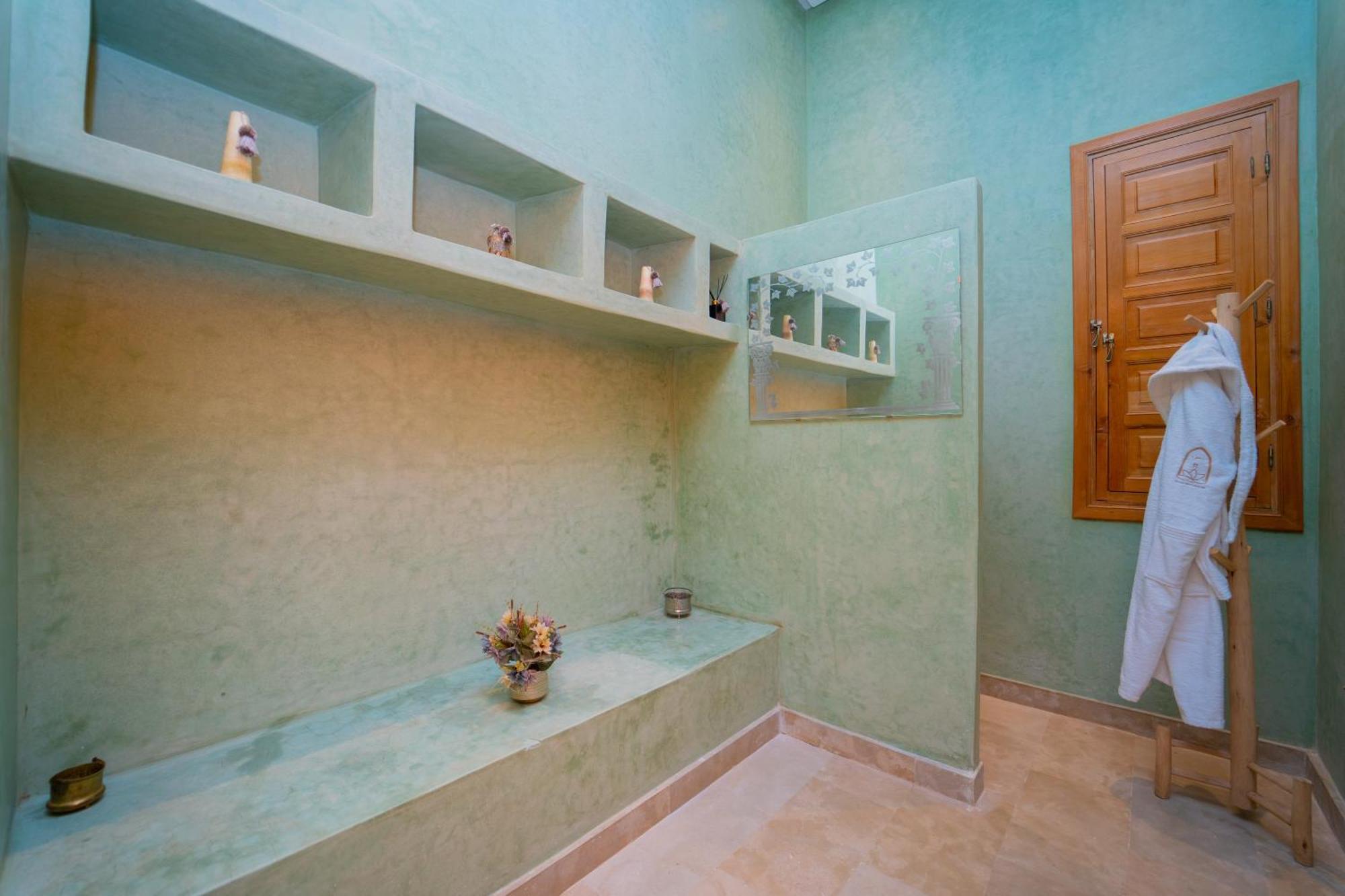 Palais Menzah & Spa Ouled Bouzid 外观 照片