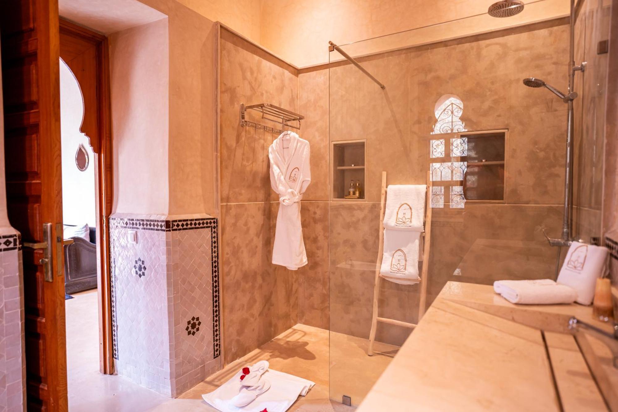 Palais Menzah & Spa Ouled Bouzid 外观 照片