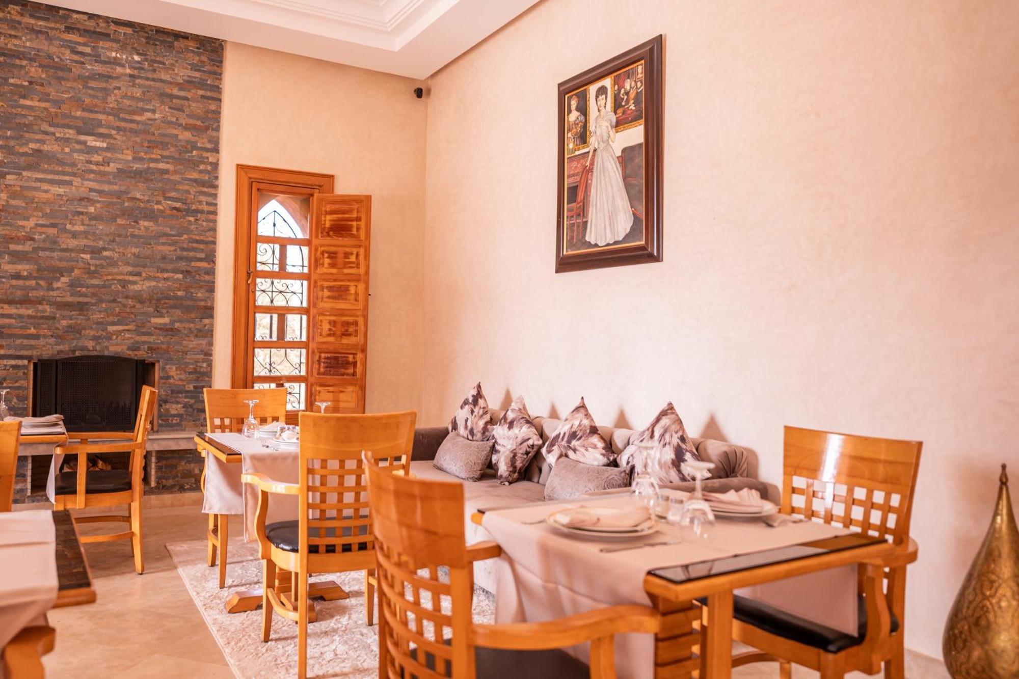 Palais Menzah & Spa Ouled Bouzid 外观 照片