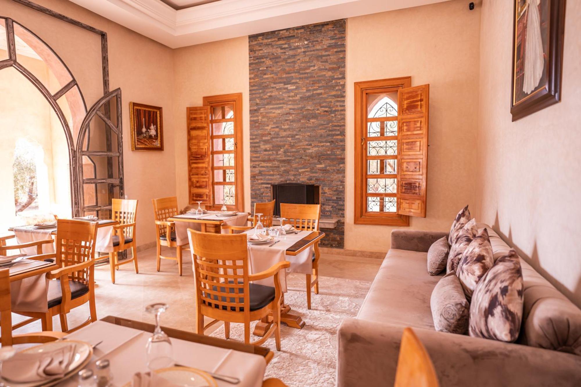 Palais Menzah & Spa Ouled Bouzid 外观 照片